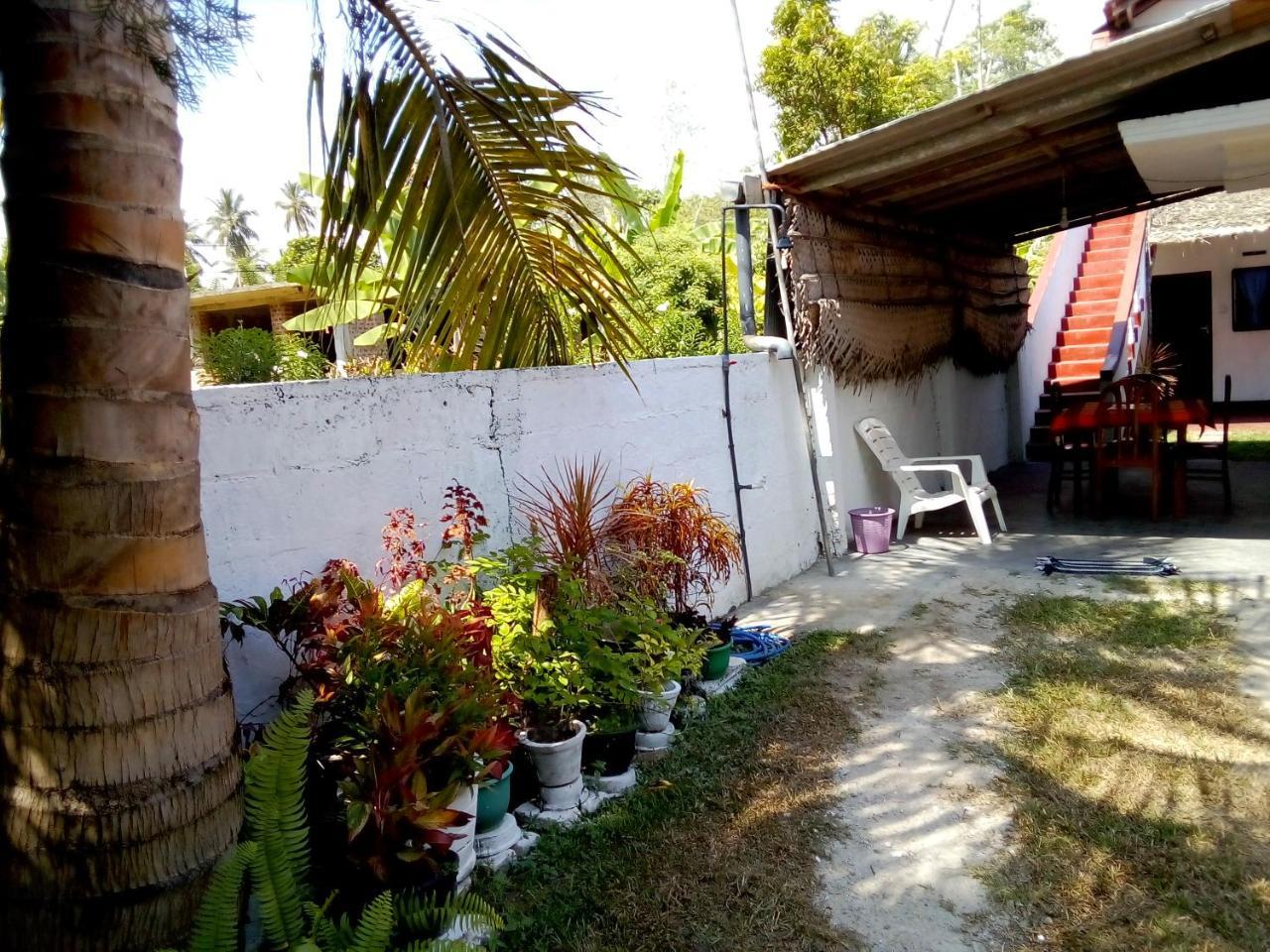 Ocean Edge Villa Midigama Exterior photo